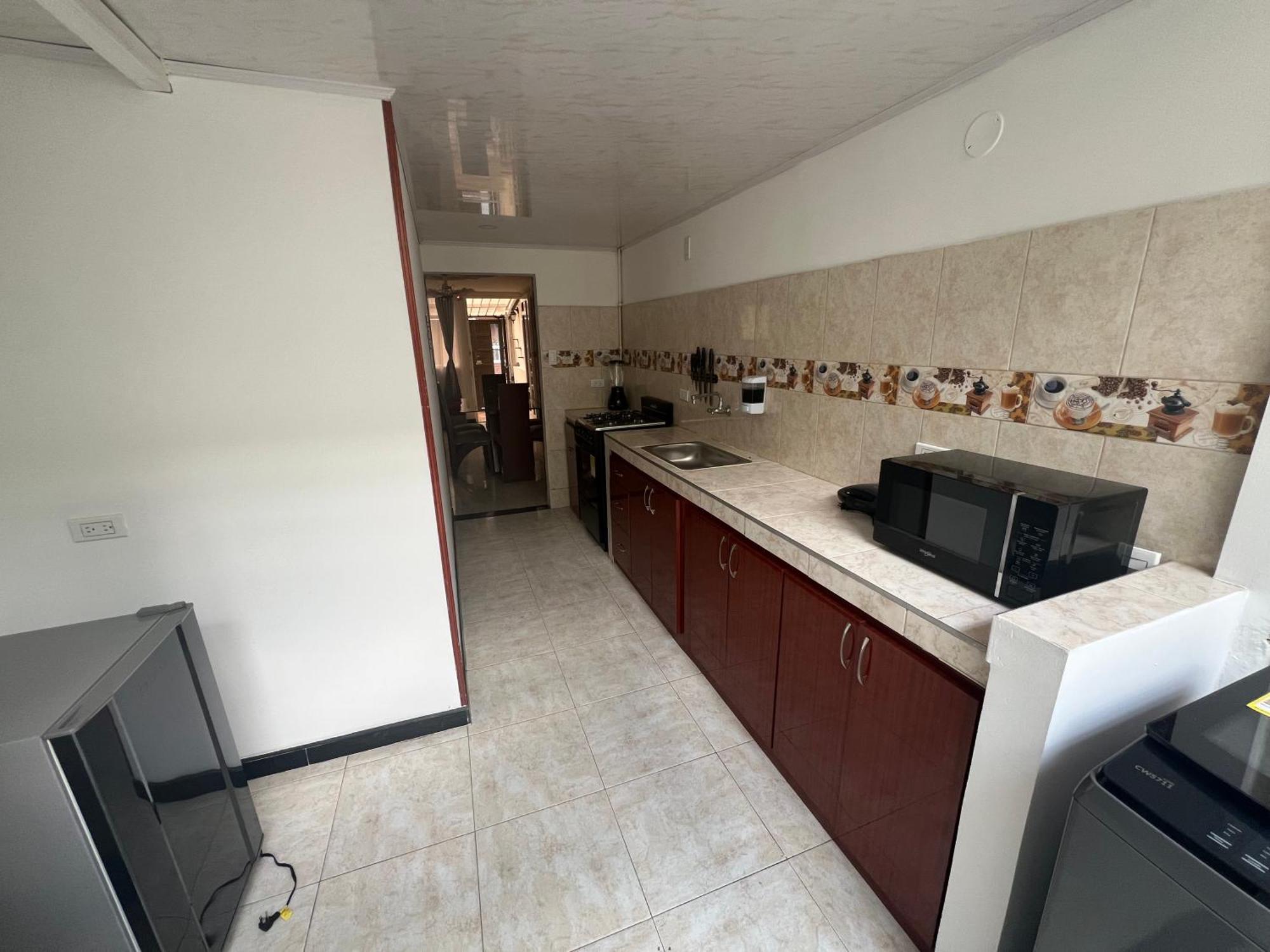 Hermoso Cerca Al Aeropuerto! Apartamento